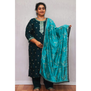 Silk Printed Straight Cut Set