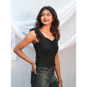 Black Heart Neckline Sleeveless Lace Crop Top
