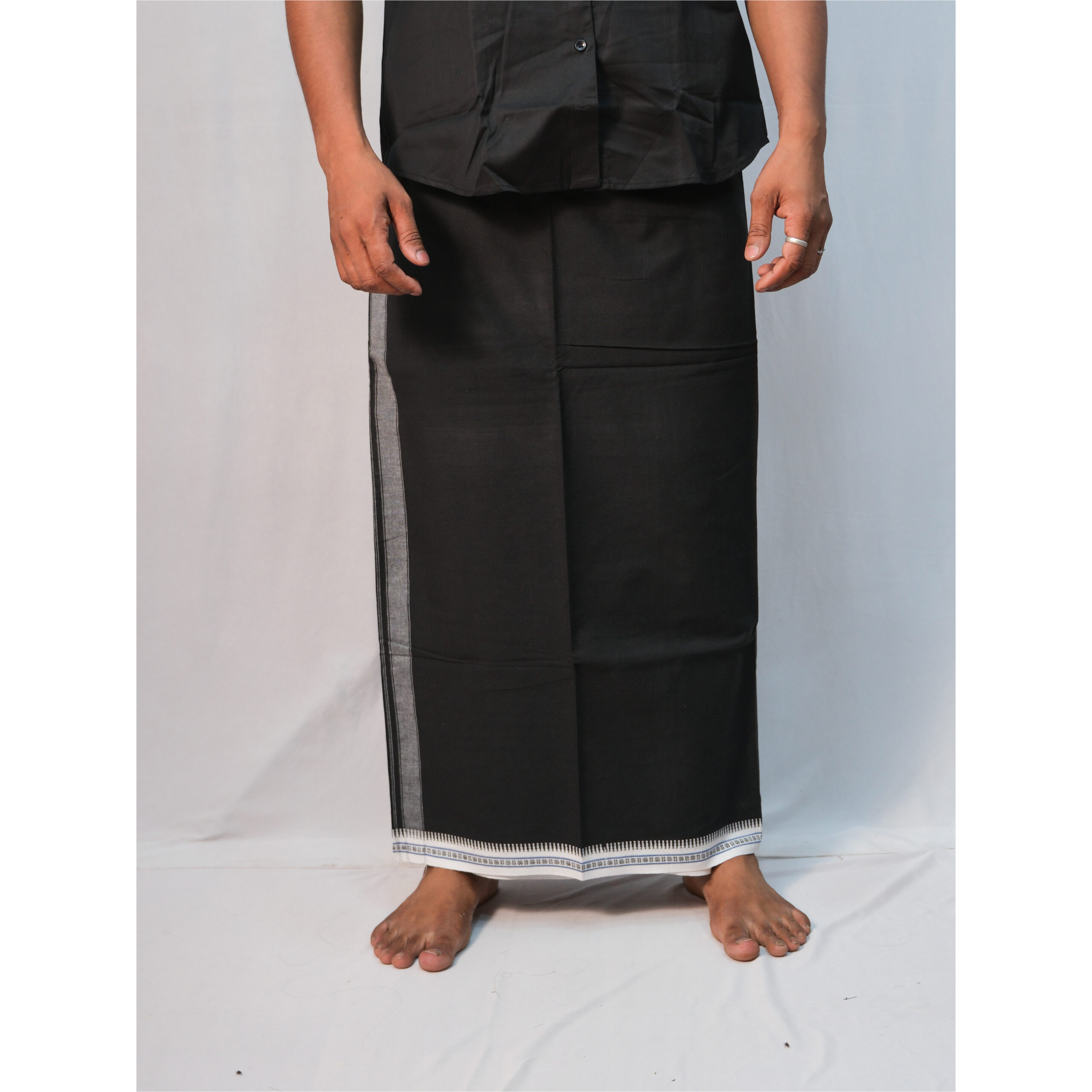 Black 3 Piece Mundu Set with 1-Inch White Border - Image 4