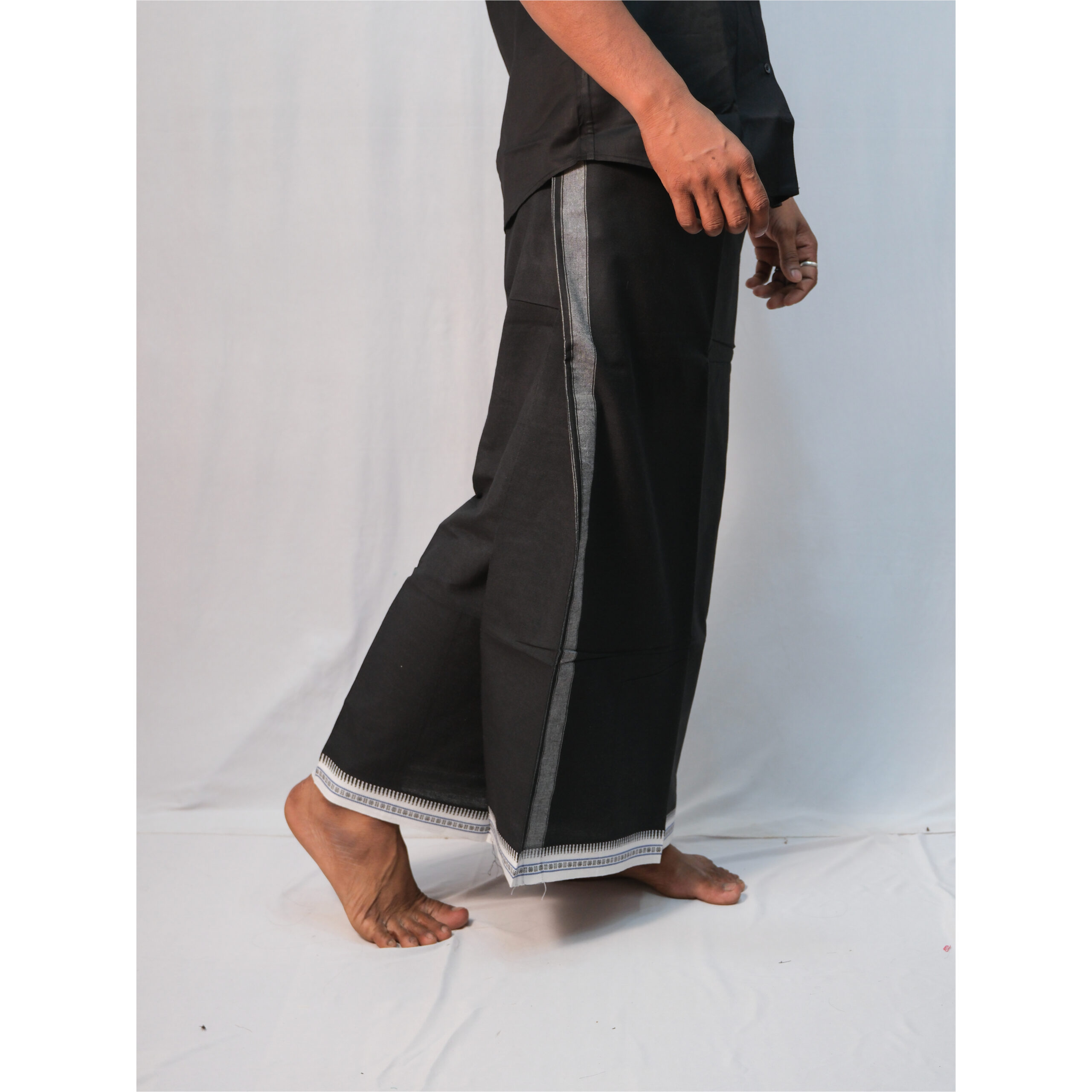 Black 3 Piece Mundu Set with 1-Inch White Border