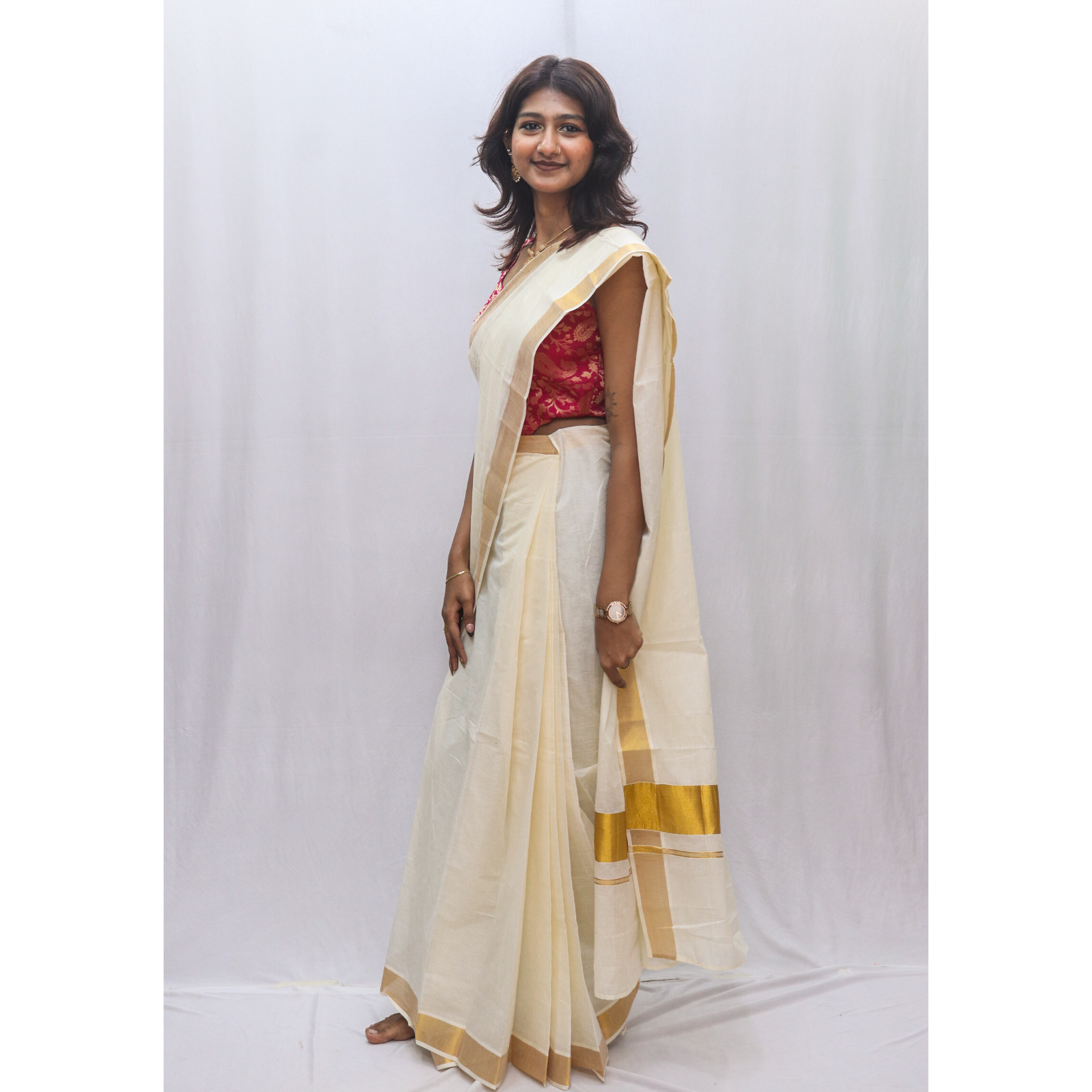 2-Inch Golden Border Ready-to-Wear Cotton Saree - Image 3